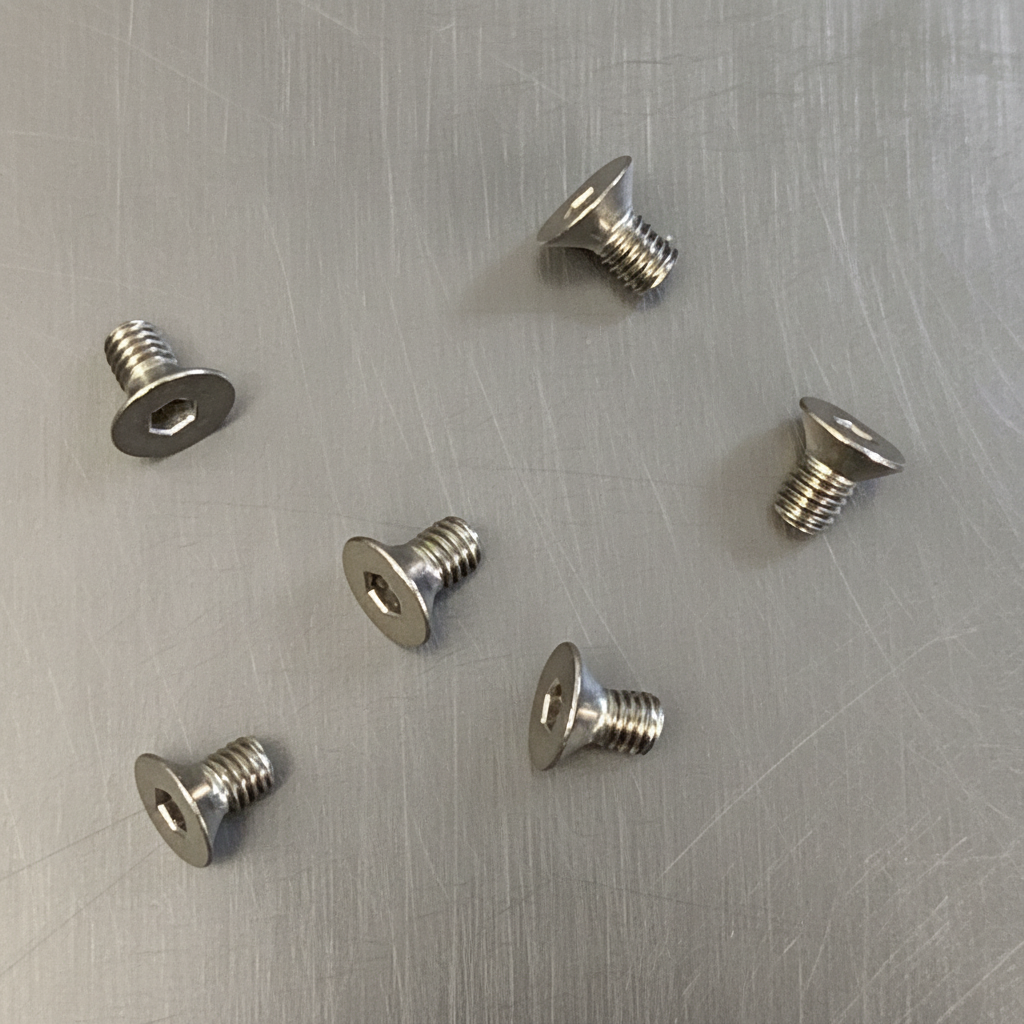Titanium Countersunk 3x5 (6)