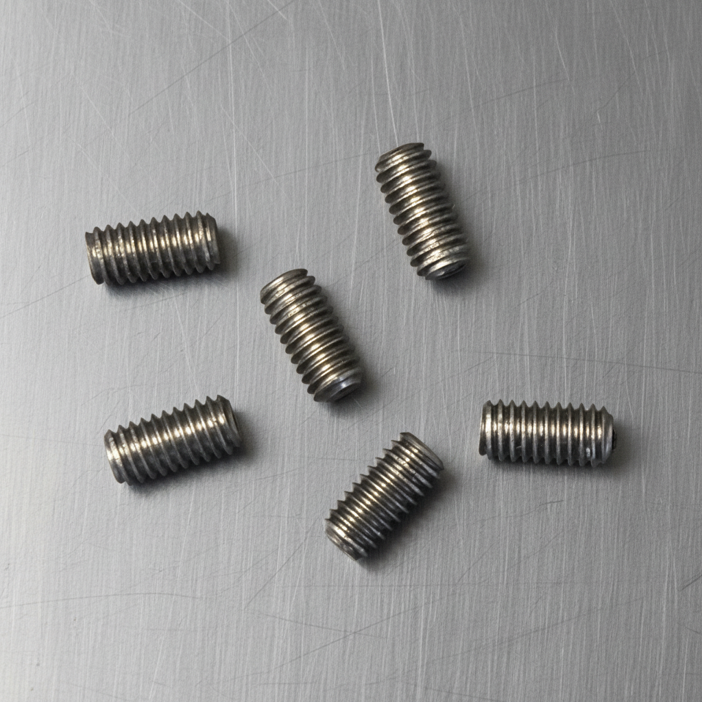 Titanium Grub Screws 4x8 (6)