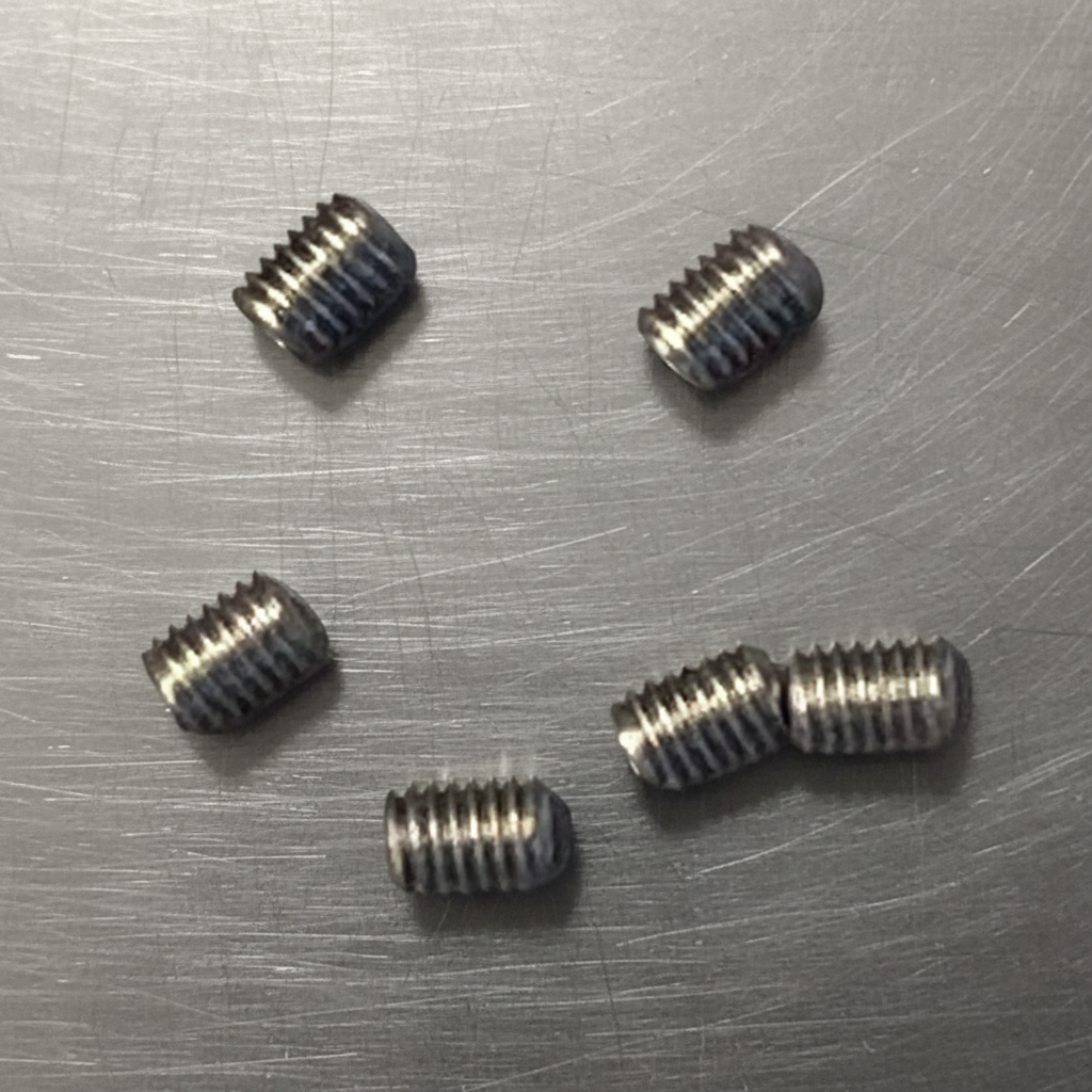 Titanium Grub Screws 3x4 (6)
