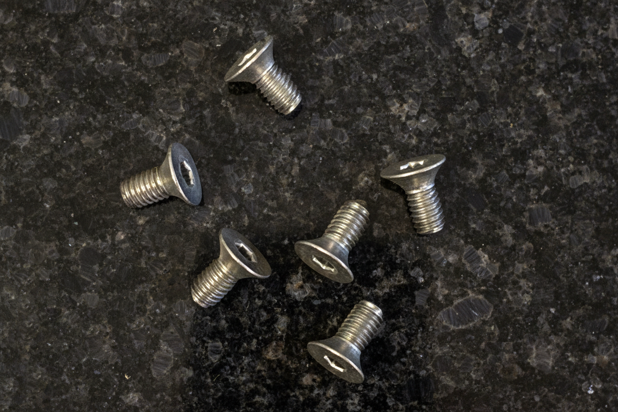 Titanium Countersunk 3x6 (6)