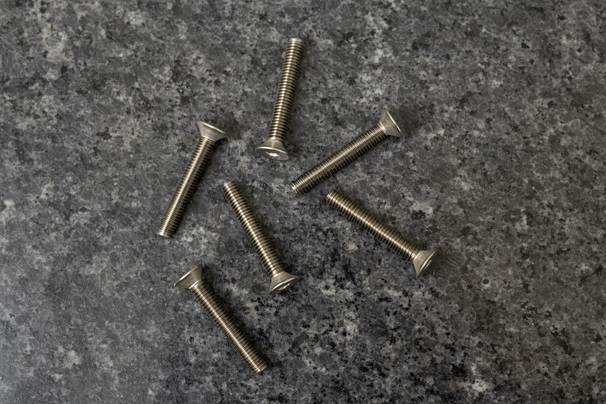 Titanium Countersunk 3x20 (6)