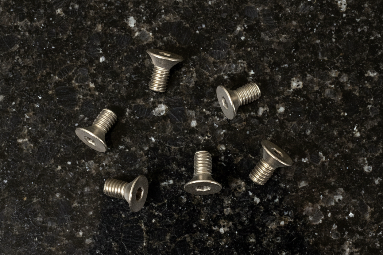 Titanium Countersunk 4x8 (6)