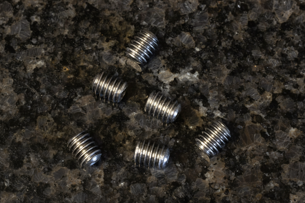 Titanium Grub Screws 4x5 (6)