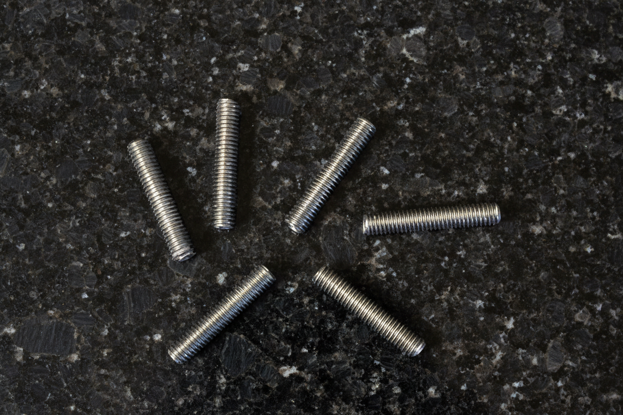 Titanium Grub Screws 3x16 (6)