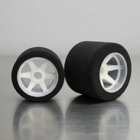 Hotrace 1:8 32/35 Shore Front/Rear Tyres Mounted on Light Rims. (4) IN TRANSIT