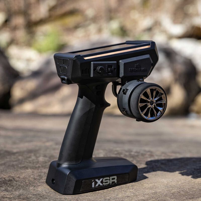 **DSC** iXSR 6-Channel DSMR/SLT Surface Transmitter with SR515 Receiver and Foam Case ON BACKORDER